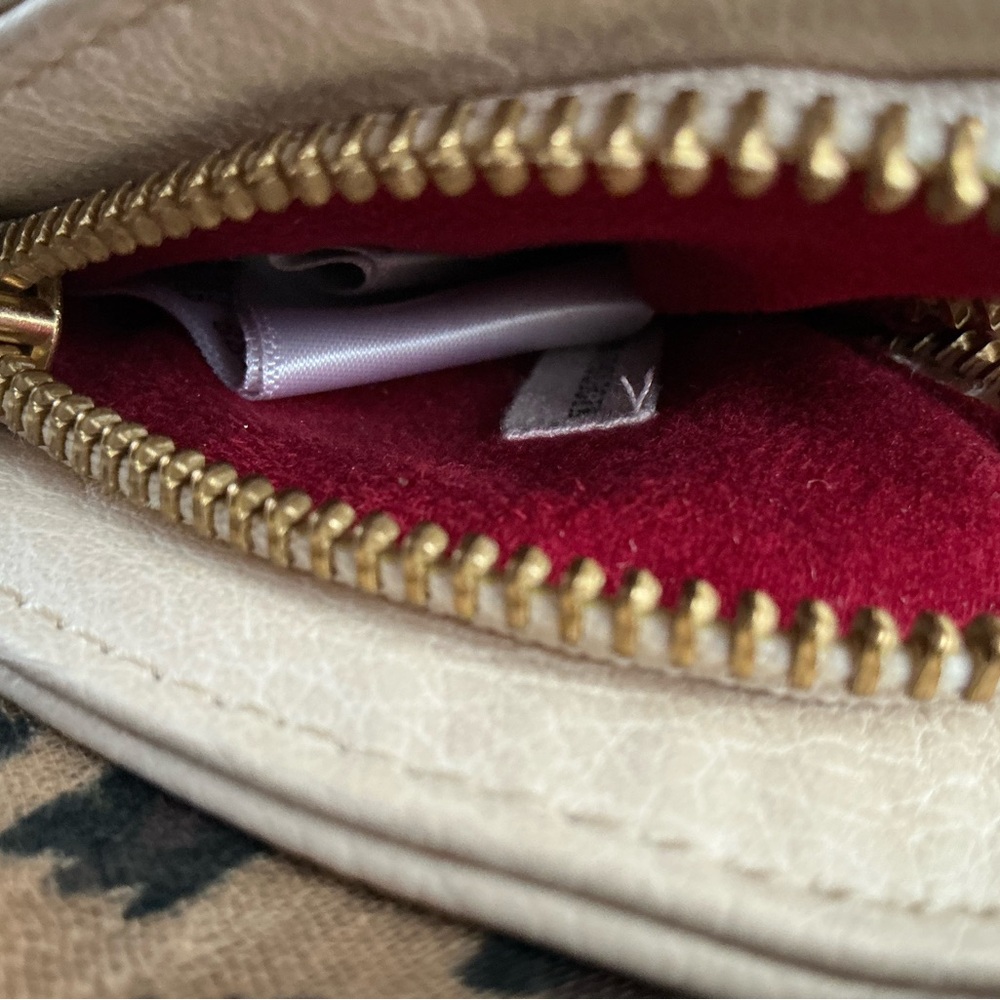 Anthropologie Cream and Red Coin Purse - Picture 3 of 5